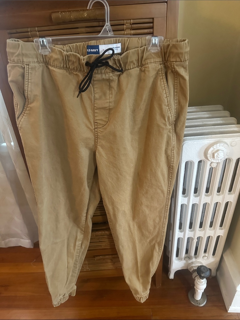 Old Navy Men’s Khaki Drawstring Jogger Pants - Tan